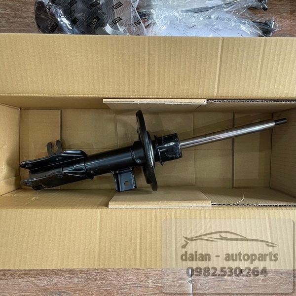 chinh-hang-giam-soc-truoc-mazda-6-2015-2016-2017-ght634900b-ght634700b