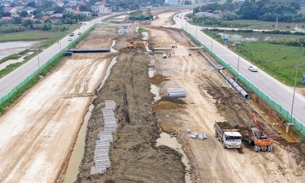 Nghệ An: Sẽ Đưa Ra Biện Pháp Nặng Nề Đối Với Nhà Thầu Cố Ý Gây Trở Ngại, Chậm Tiến Độ Giải Ngân Vốn