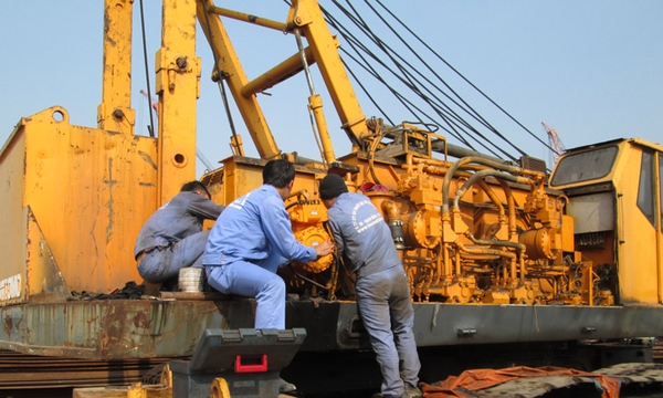 Bảo Trì Hệ Thống Bơm Thủy Lực Cho Hiệu Suất Tốt Nhất của Máy Xúc: 10 Lời Khuyên