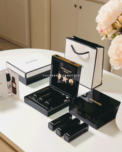 Gift Set CHANEL gồm 3 Son Fullsize CHANEL Rouge Allure Velvet Le Lion De Chanel màu 138 627 257 tặng kèm mẫu thử Body mist Chanel No1 Leau Rouge Cocobee #26 Gift Set CHANEL gồm 3 Son Fullsize CHANEL Rouge Allure Velvet Le Lion De Chanel màu 138 627 257 tặng kèm mẫu thử Body mist Chanel No1 Leau Rouge Cocobee