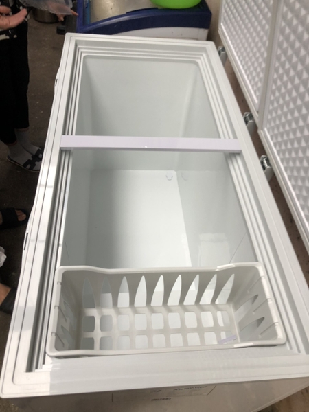 Tủ 1 ngăn đông 2 cánh mở 600L ( lòng sử dụng thực 352L) dài 1,3 MÉT  - DÀN ĐỒNG