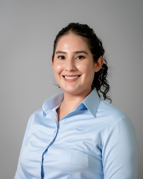 Cô Diana Villavicencio