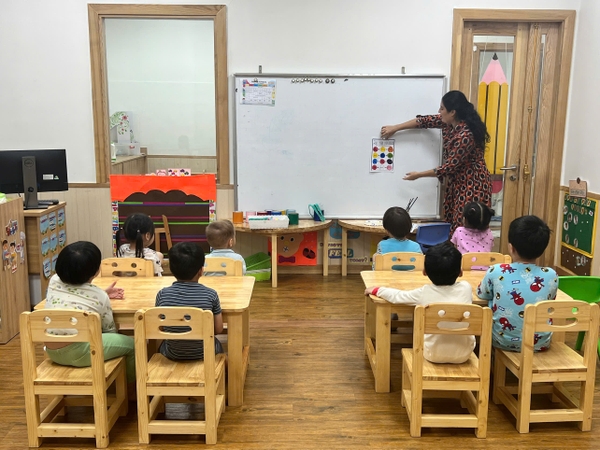 Các em đã khám phá những khái niệm khoa học hấp dẫn thông qua nhiều thí nghiệm và hoạt động thú vị.