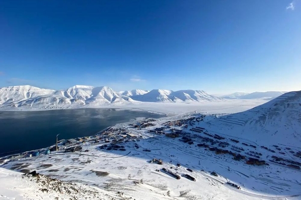 8 điều thú vị ở thị trấn cực Bắc của Trái Đất