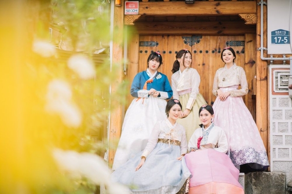 Lưu ý quy tắc về trang phục của một số điểm đến