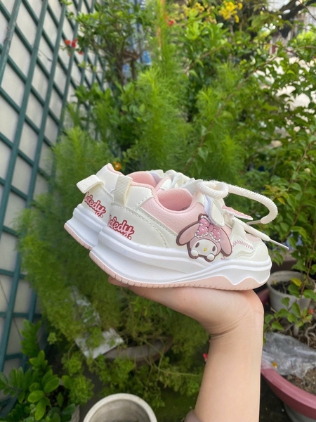 Giày BATA cho bé gái kiểu dáng CỘT DÂY hoạ tiết cute K60
