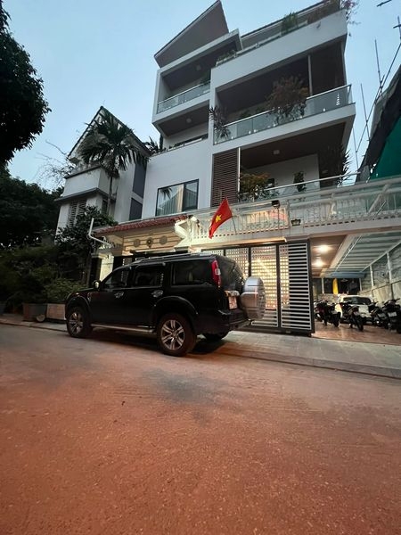 Bán biệt thự Yên Hòa, Cầu Giấy