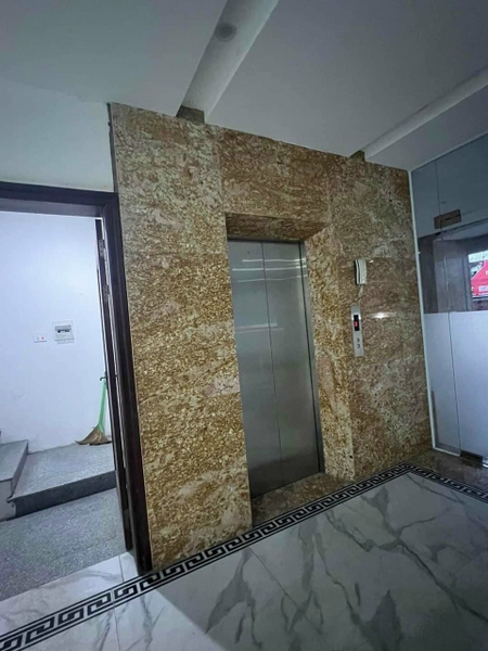 Bán toà Văn Phòng mặt phố Nguyễn Khang