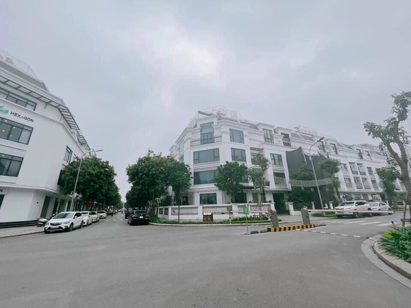 Bán liền kề Vinhomes Gardenia Hàm Nghi