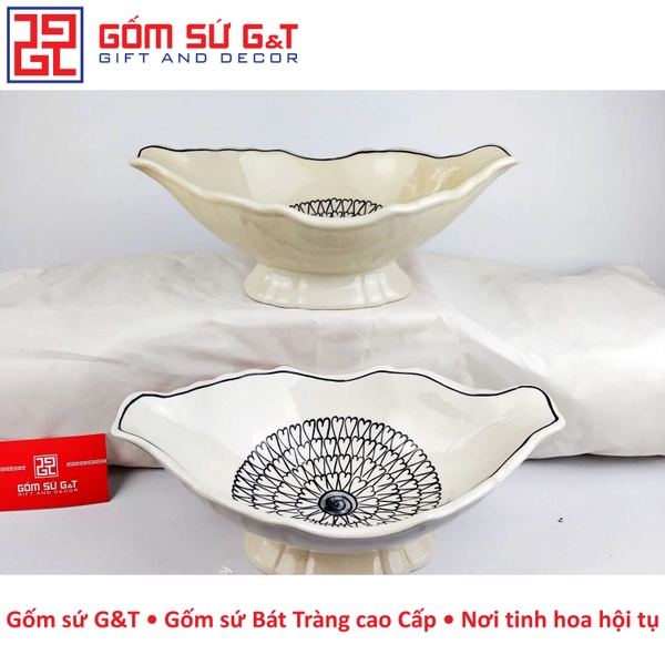 Bát gà vẽ móc câu