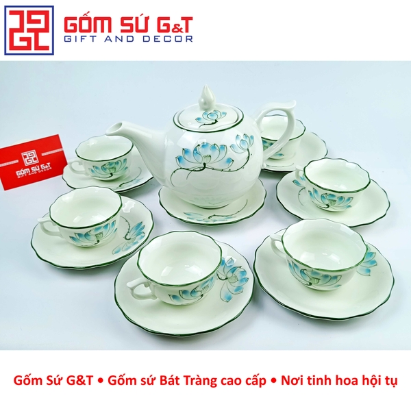 Bộ trà chóp lửa men kem vẽ sen xanh