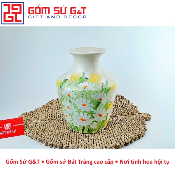 Lọ hoa vai vuông vẽ cúc họa mi