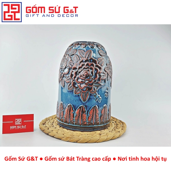 Lọ hoa hỏa biến dáng chuông khắc hoa hồng