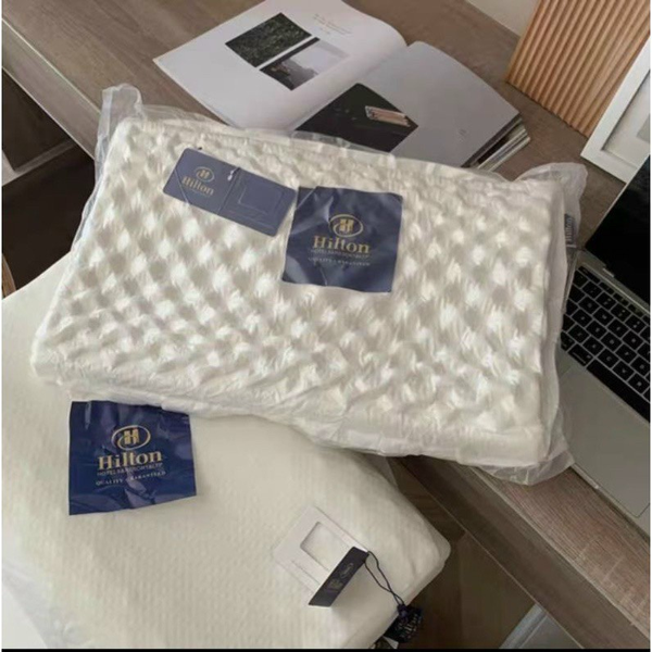 GỐI CAO SU NON HILTON 2 ĐẦU CAO THẤP CHỐNG TRÀO NGƯỢC, THOÁI VỊ ĐỐT SỐNG CỔ(T200) (CÁI)