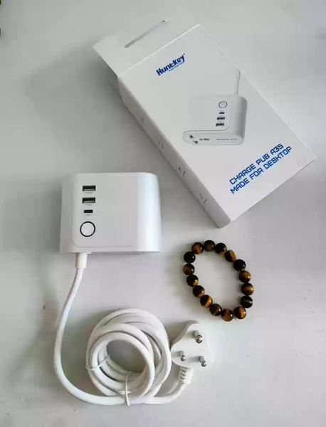 Ổ cắm điện huntkey 5 in 1 SZF207