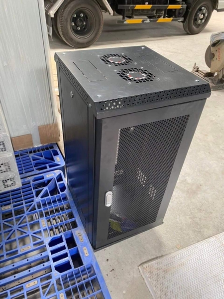 Tủ rack 27U - D1000 bánh xe