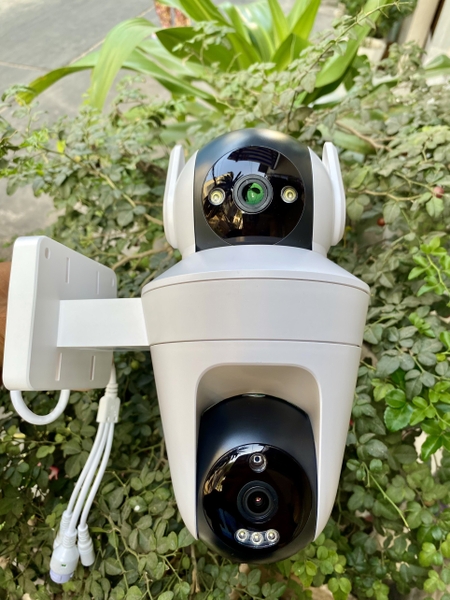 Camera Wifi 8MP Yoosee A14s siêu đẹp, 2 mắt 2 khung hình ( App: ICAM365 )
