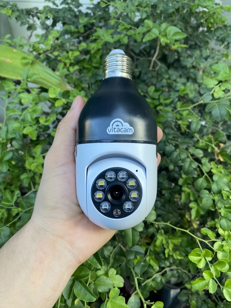 Camera Wi-Fi Yoosee bóng đèn 1 mắt, MÀU ĐEN, chui E27, có màu ban đêm, App:ICSEE