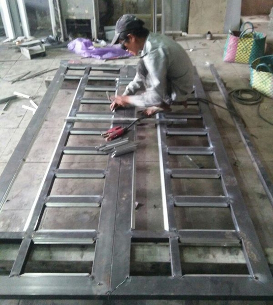 quy-trinh-xu-san-xuat-thi-cong-co-khi-sat