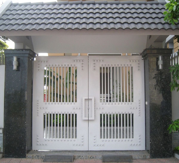 xem-50-mau-cua-cong-sat-2-canh-hien-dai-dep-khong-the-bo-qua