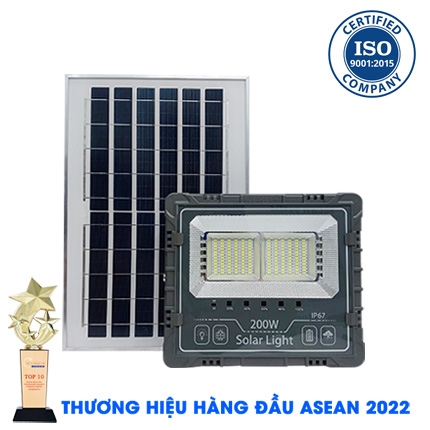 den-pha-200w-nang-luong-mat-troi-2-o-gia-re
