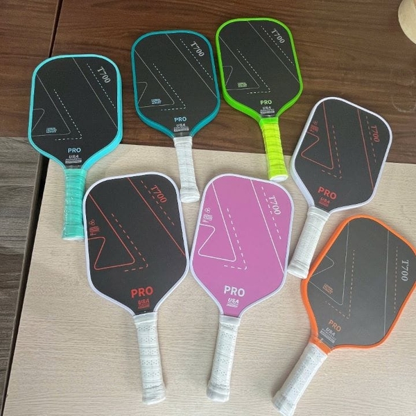 Khám phá những mẫu vợt Pickleball T700 tại Tuấn Vũ Sport