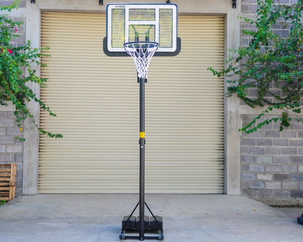 Hướng dẫn chọn mua trụ bóng rổ tại nhà phù hợp nhất