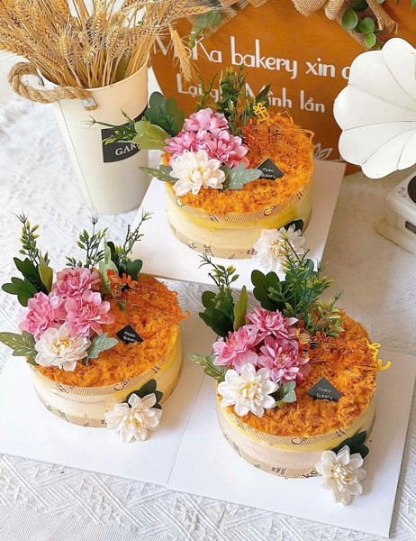 Bánh Sinh Nhật Bông Lan Trứng Muối