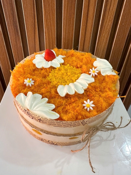 Bánh Sinh Nhật Bông Lan Trứng Muối