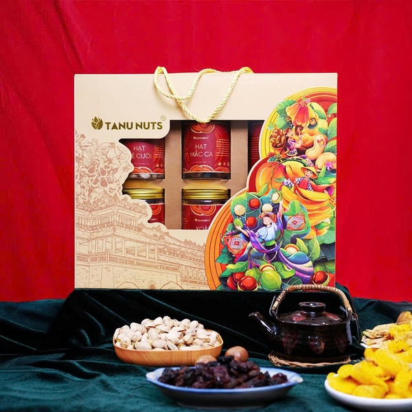 Set quà tặng Mùa Vàng, hộp quà hạt dinh dưỡng TANU NUTS sang trọng