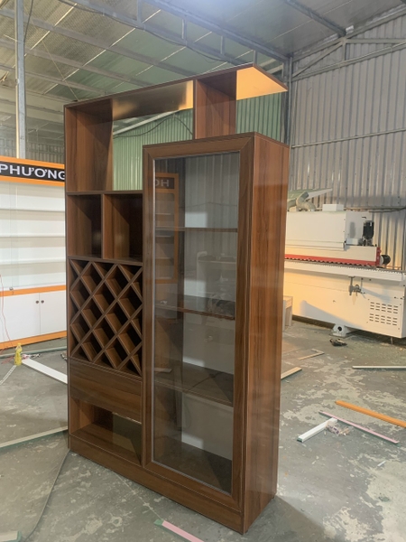 tu-trang-tri-hien-dai-co-led