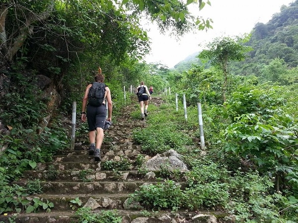 Tour Mai Châu - Hoà Bình | Hang Động Núi Đầu Rồng - Thung Khe - Bản Lác - Suối Thác Gò Lào [2 Ngày 1 Đêm] Khởi hành từ Hà Nội