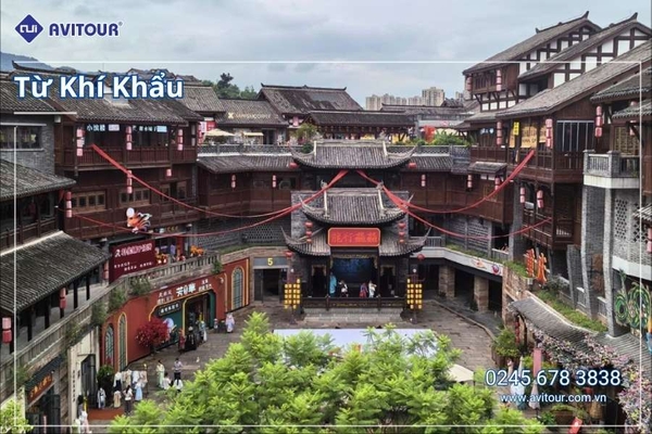 Du lịch Trung Quốc: Tour Trùng Khánh - Từ Khí Khẩu - Lão Quân Động - Hồng Nhai Động - Ga tàu Lý Tử Bá 5N4Đ từ Hà Nội 2025