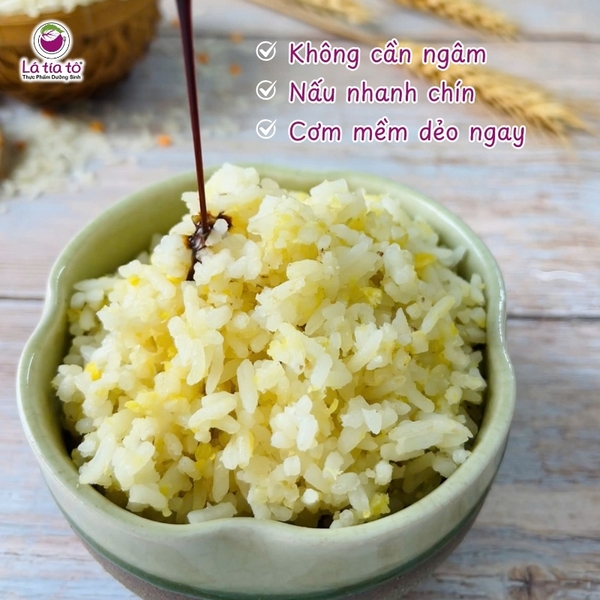 Gạo Tẻ ST25 Xát Dối Trắng