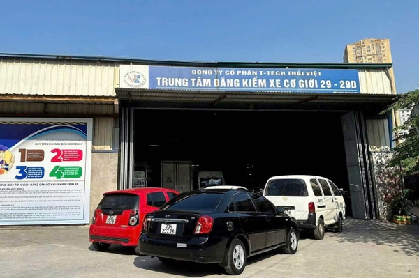 Đi Đăng Kiểm 2026 Cần Giấy Tờ Gì? Chậm Bao Lâu Thì Bị Phạt?