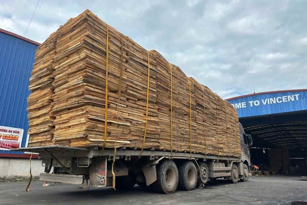 Mức Phạt Quá Tải Mới Nhất 2025, Mức Phạt Tăng Mạnh Áp Dụng Cho Xe Tải