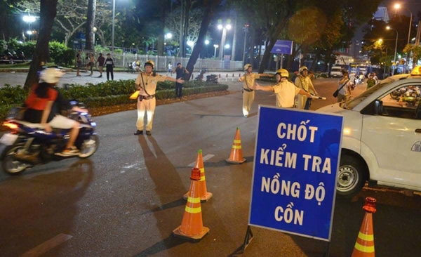 Nồng độ cồn phạt bao nhiêu? Cập nhật Mức Phạt Mới Nhất 2025