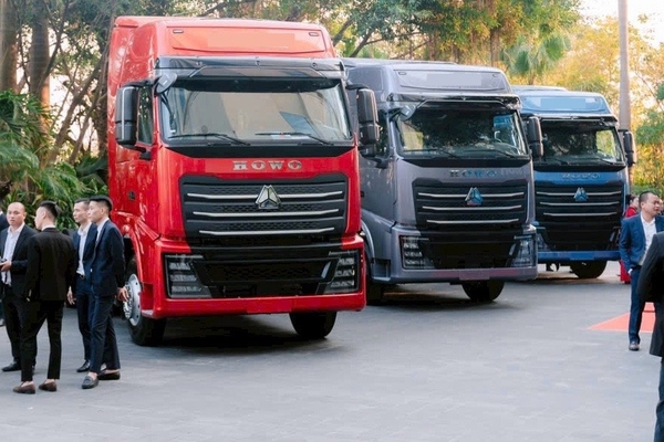 Xe Đầu Kéo Howo TH7-N 460 Ra Mắt Tại Thị Trường Việt Nam