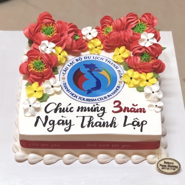 Bánh vuông hoa hồng tông đỏ vàng in logo doanh nghiệp, công ty, tổ chức [MS: 0141]