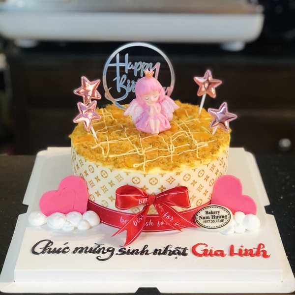 Bánh sinh nhật bông lan trứng muối trang trí thiên thần hồng [MS: 0156]