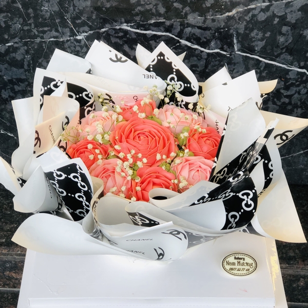 Bánh bó hoa gucci , hoa hồng tông màu đỏ hồng tặng mẹ, người yêu [MS: 0169]