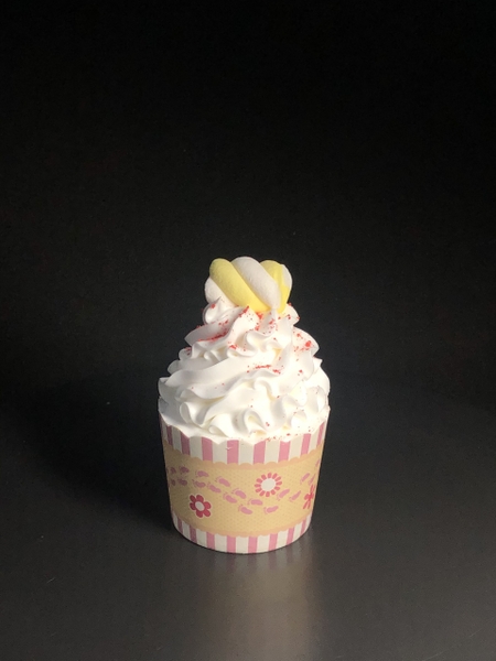 CupCake sò kem trang trí kẹo dẻo