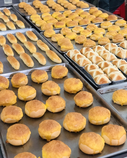 Bánh mì bơ dừa nhân phô mai