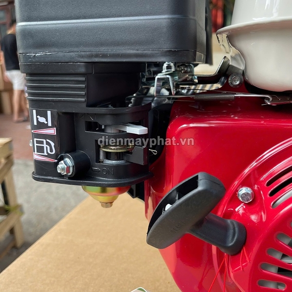 Máy nổ chạy xăng YAMANISAN 7HP