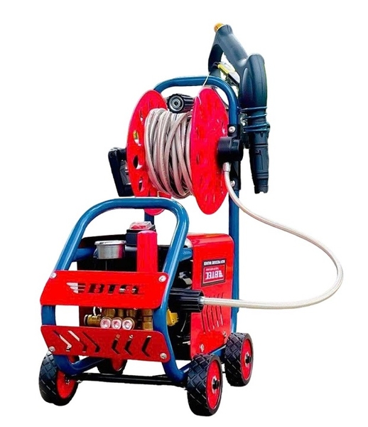 Máy rửa xe 3600W BTEC BT3600SE