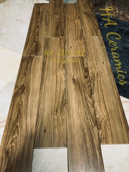 gach-van-go-15x80-nhap-khau-design-malaysia-ha-58011ml