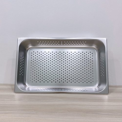 Khay inox GN 1/1/15 kích thước 530x325x150 cm đục lỗ Sus 304