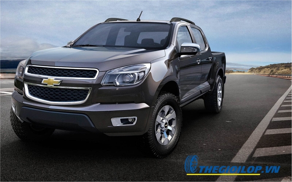 lop-xe-chevrolet-colorado