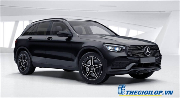 ac-quy-mercedes-glc-300