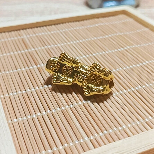 Tỳ hưu đổi màu phong thủy tài lộc - Diệu Âm Lotus